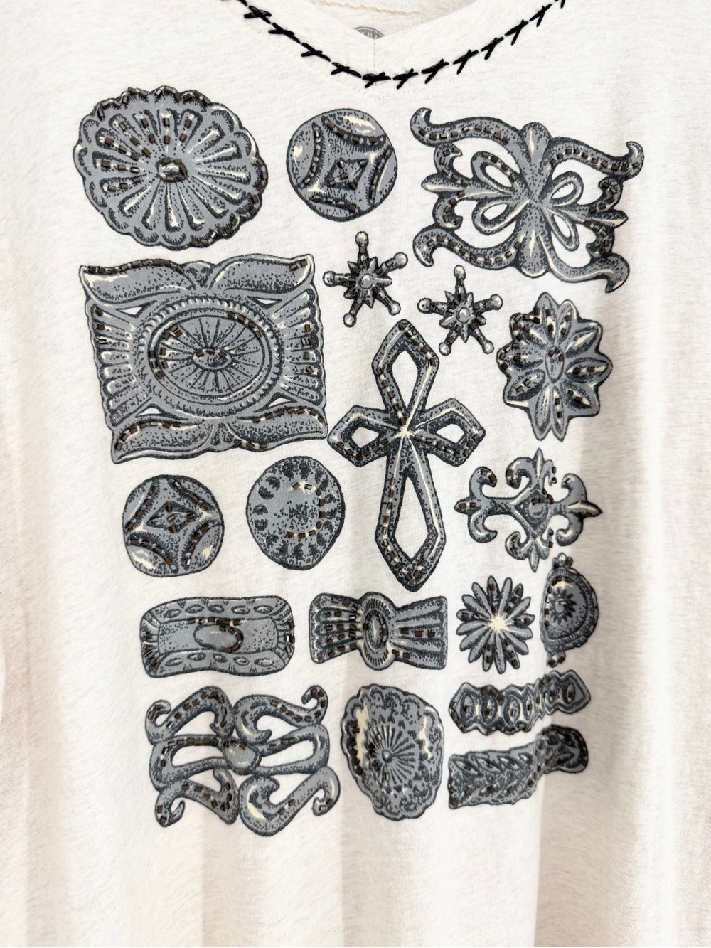 Double D Ranch Long Sleeve Top Beaded - Picture 4 of 10